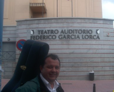 <span>Pedro Ángel</span>
